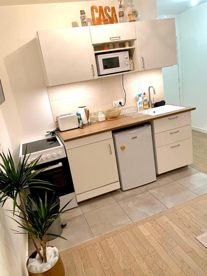 Le Bali Cosy House - T2 Lumineux Et Moderne En Plein Centre Ville De Майсонс-Алфорт Екстериор снимка